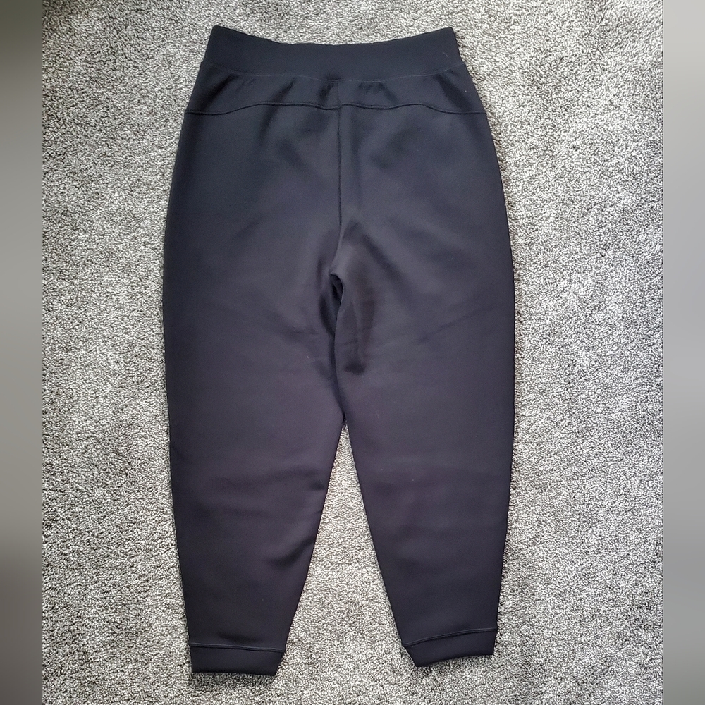 Athleta Get Set Hybrid Joggers NWT Size Medium - Picture 11 of 11